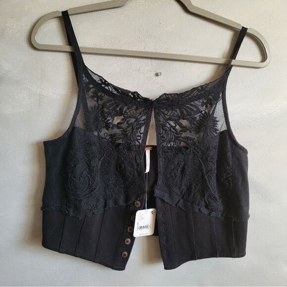 Free People Have My Heart Cropped Tank Black Women’s L Keyhole Lace Button NWT - Picture 1 of 7